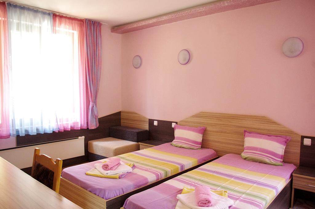 Complex Diana Cherven (Plovdiv) Exterior foto